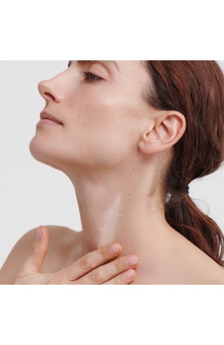 Crema Regeneradora Cuello y Escote - Dr. Hauschka | Fahle Ecolines